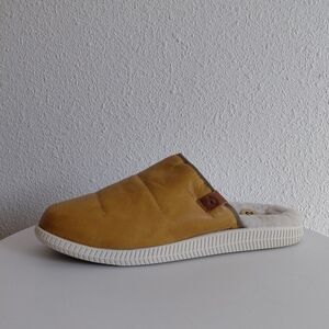 Nwob OluKai Mua Ili Mens Leather Shearling Lined Mules Slippe